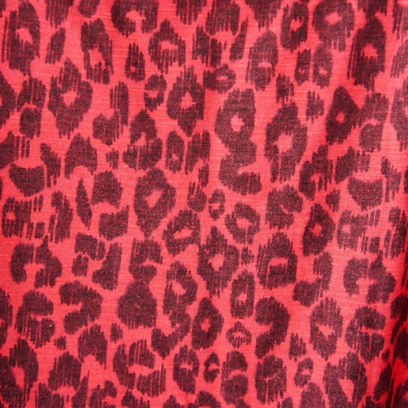 Cropped T - Picture 2 of 4